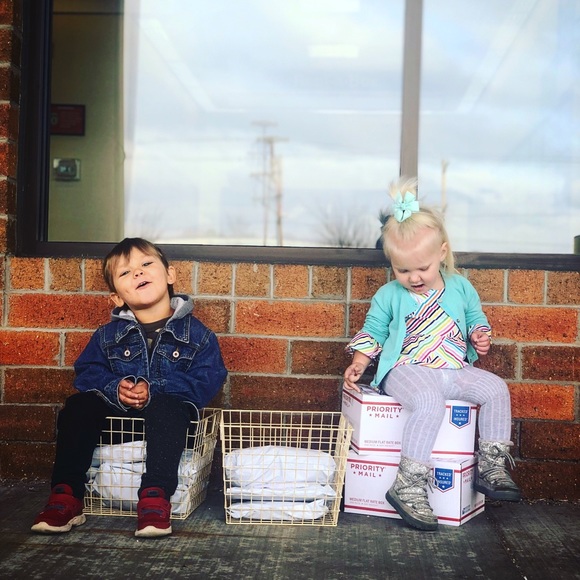 -MEET -•- ME - - Picture 2 of 3